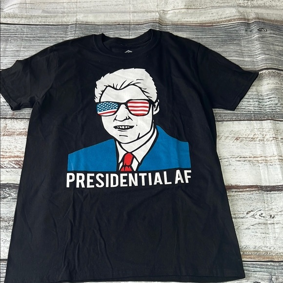 Bill Clinton Black Graphic T-Shirt with Presidential AF Design SZ Medium - Picture 6 of 7